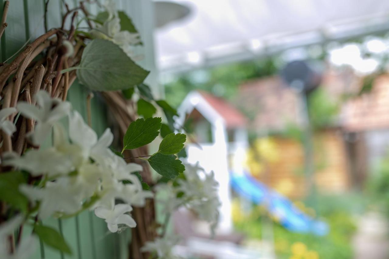 Green Chalet Hotel Veresegyház Екстериор снимка