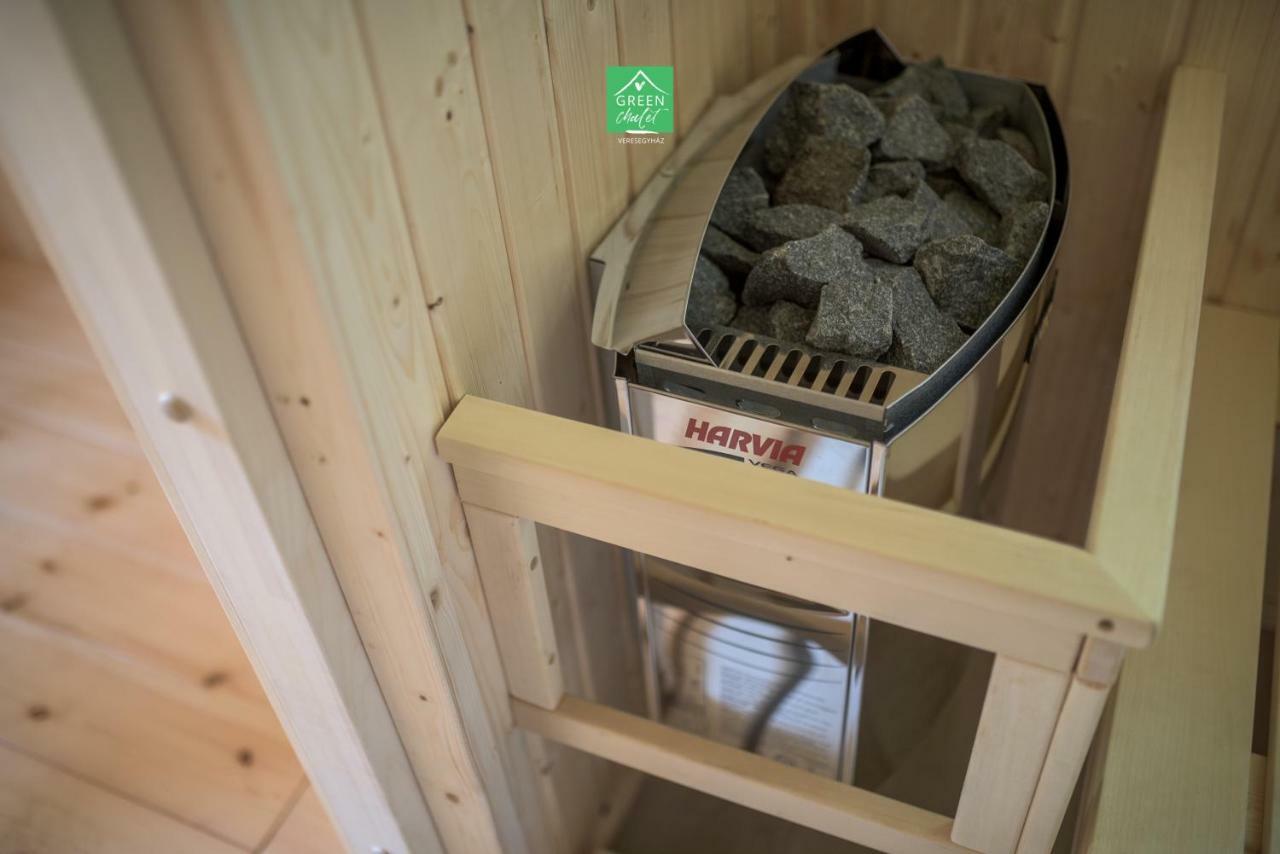 Green Chalet Hotel Veresegyház Екстериор снимка